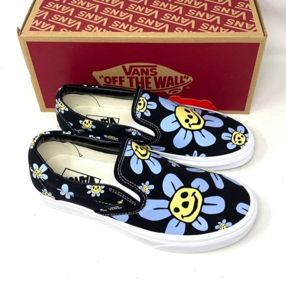 VANS Classic Slip On Low Top Black Floral Canvas Women`s Size Sneakers VN0A5JMHY - Picture 5 of 11